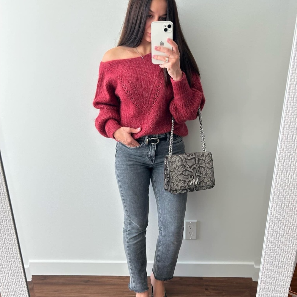 Sezane Rosewood colour Off-the-Shoulder Sweater